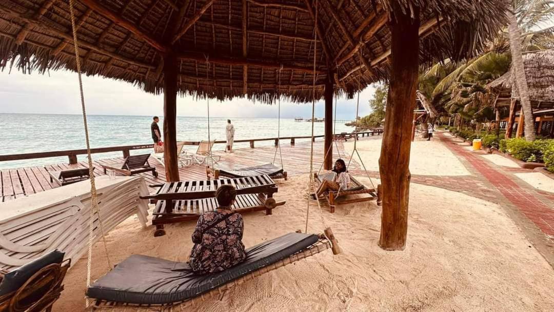 Mnarani Beach Cottages Nungwi Ngoại thất bức ảnh